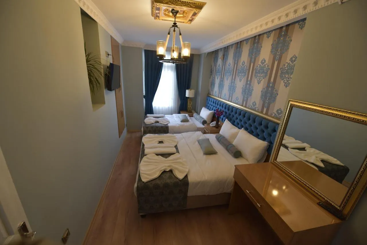 Golden Palace Sea View Istanbul 3*,